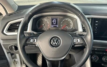 Volkswagen T-Roc I, 2023 год, 1 754 333 рублей, 9 фотография