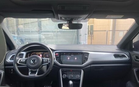 Volkswagen T-Roc I, 2022 год, 1 820 333 рублей, 9 фотография