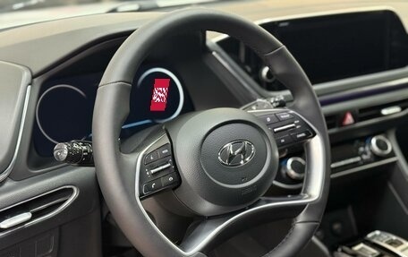 Hyundai Sonata VIII, 2021 год, 2 100 000 рублей, 12 фотография