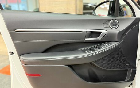 Hyundai Sonata VIII, 2021 год, 2 100 000 рублей, 28 фотография