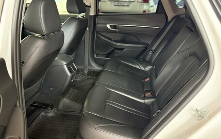 Hyundai Sonata VIII, 2021 год, 2 100 000 рублей, 34 фотография