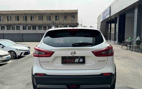 Nissan Qashqai, 2022 год, 1 720 000 рублей, 5 фотография