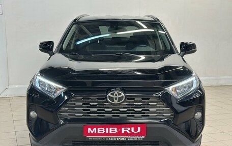 Toyota RAV4, 2021 год, 3 470 000 рублей, 2 фотография