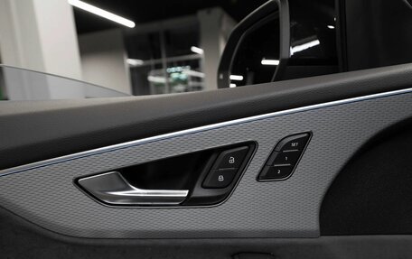 Audi Q8 I, 2025 год, 14 500 000 рублей, 23 фотография