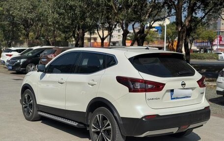 Nissan Qashqai, 2022 год, 1 680 000 рублей, 4 фотография