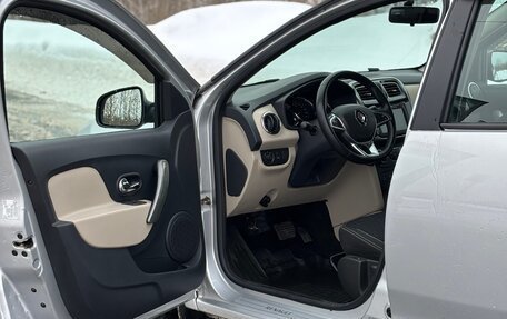 Renault Logan II, 2019 год, 1 199 000 рублей, 6 фотография