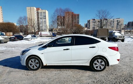 Hyundai Solaris II рестайлинг, 2015 год, 420 000 рублей, 4 фотография