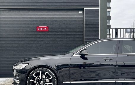 Volvo S90 II рестайлинг, 2017 год, 2 600 000 рублей, 3 фотография