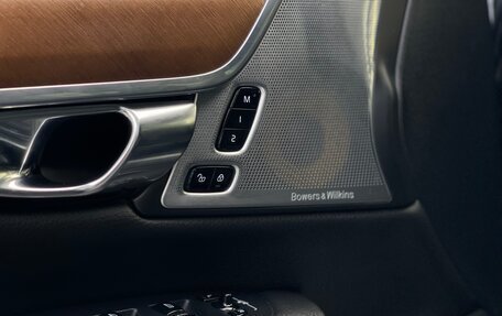 Volvo S90 II рестайлинг, 2017 год, 2 600 000 рублей, 25 фотография