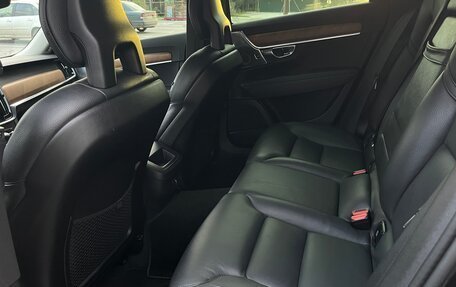 Volvo S90 II рестайлинг, 2017 год, 2 600 000 рублей, 29 фотография