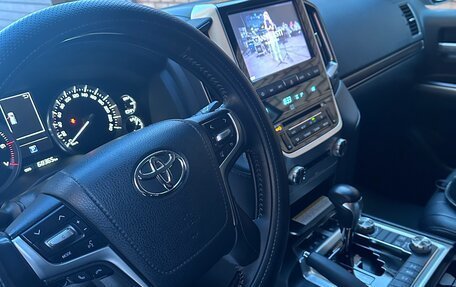 Toyota Land Cruiser 200, 2019 год, 9 500 000 рублей, 3 фотография