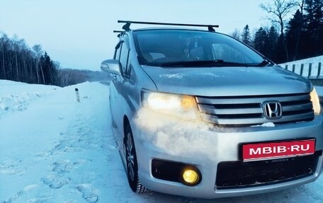 Honda Freed I, 2012 год, 950 000 рублей, 1 фотография