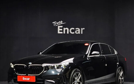 BMW 5 серия, 2023 год, 6 500 000 рублей, 1 фотография