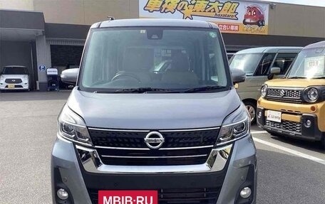 Nissan Dayz Roox I рестайлинг, 2019 год, 675 000 рублей, 2 фотография