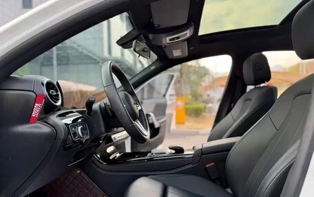 Mercedes-Benz A-Класс, 2023 год, 1 800 000 рублей, 12 фотография