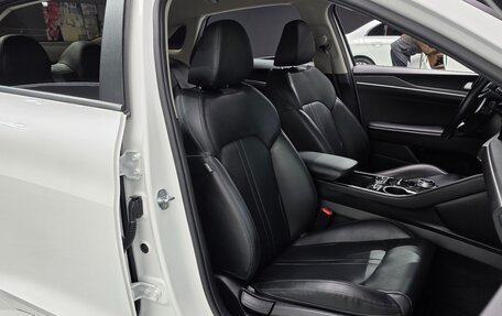 KIA K5, 2022 год, 1 800 000 рублей, 11 фотография