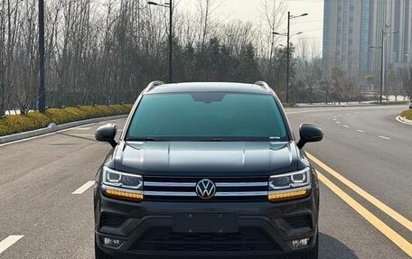 Volkswagen Tharu, 2022 год, 1 930 333 рублей, 2 фотография