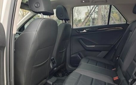 Volkswagen T-Roc I, 2022 год, 1 810 333 рублей, 17 фотография