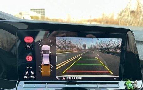 Volkswagen Golf VIII, 2022 год, 1 820 333 рублей, 17 фотография