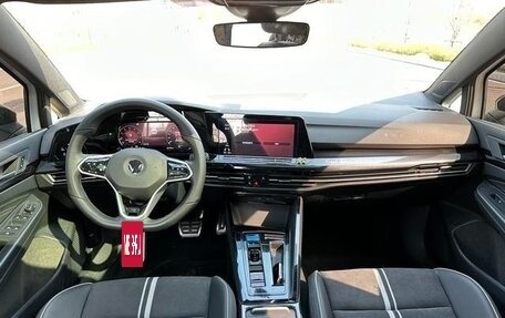 Volkswagen Golf VIII, 2022 год, 1 820 333 рублей, 9 фотография