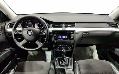 Skoda Superb III рестайлинг, 2014 год, 980 000 рублей, 15 фотография