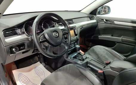 Skoda Superb III рестайлинг, 2014 год, 980 000 рублей, 17 фотография