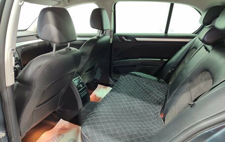 Skoda Superb III рестайлинг, 2014 год, 980 000 рублей, 18 фотография