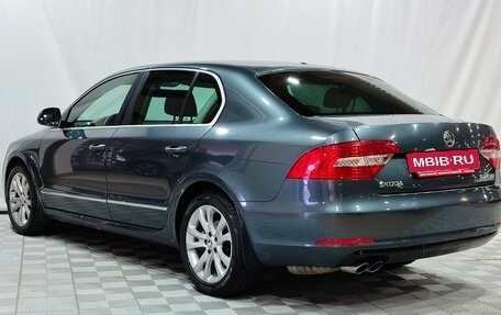 Skoda Superb III рестайлинг, 2014 год, 980 000 рублей, 7 фотография
