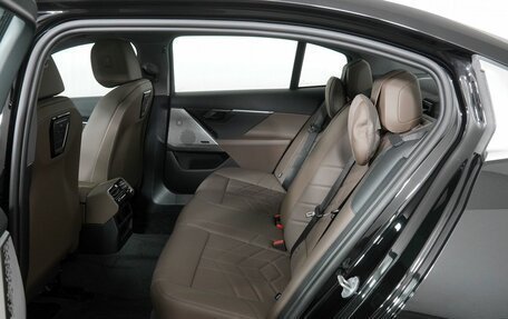 BMW 5 серия, 2025 год, 8 290 000 рублей, 13 фотография