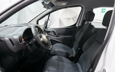 Peugeot Partner II рестайлинг 2, 2011 год, 580 000 рублей, 5 фотография