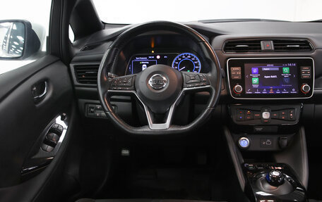 Nissan Leaf II, 2019 год, 2 190 000 рублей, 7 фотография