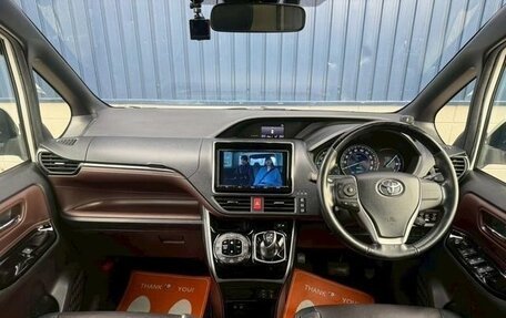 Toyota Esquire I, 2017 год, 1 880 000 рублей, 3 фотография