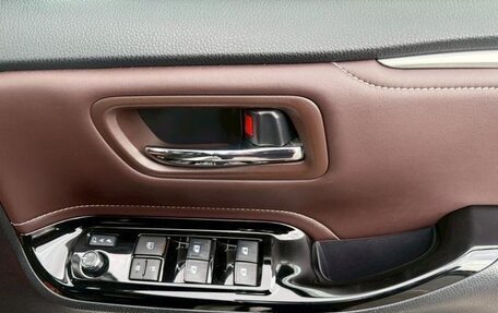 Toyota Esquire I, 2017 год, 1 880 000 рублей, 10 фотография