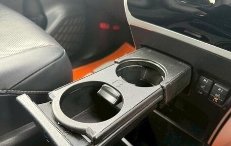 Toyota Esquire I, 2017 год, 1 880 000 рублей, 13 фотография