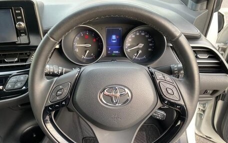 Toyota C-HR I рестайлинг, 2017 год, 1 450 000 рублей, 5 фотография