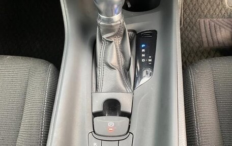 Toyota C-HR I рестайлинг, 2017 год, 1 450 000 рублей, 16 фотография