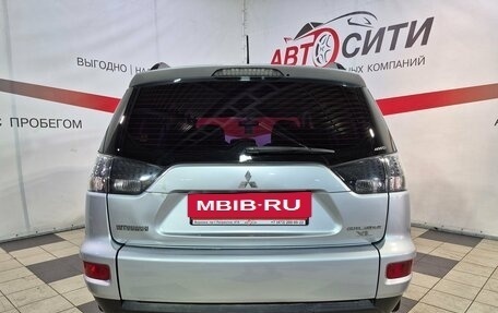 Mitsubishi Outlander III рестайлинг 3, 2011 год, 1 136 000 рублей, 6 фотография
