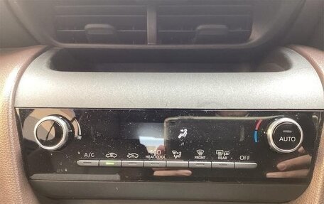 Toyota Yaris Cross, 2020 год, 1 560 001 рублей, 13 фотография