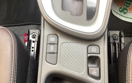 Toyota Yaris Cross, 2020 год, 1 560 001 рублей, 17 фотография