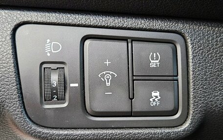 Hyundai Solaris II рестайлинг, 2018 год, 1 100 000 рублей, 16 фотография