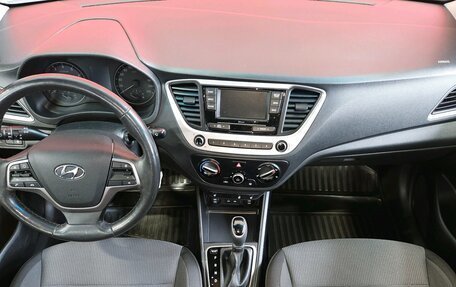 Hyundai Solaris II рестайлинг, 2018 год, 1 100 000 рублей, 9 фотография