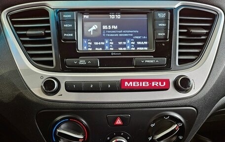 Hyundai Solaris II рестайлинг, 2018 год, 1 100 000 рублей, 14 фотография