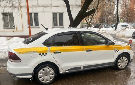 Volkswagen Polo VI (EU Market), 2018 год, 700 000 рублей, 2 фотография