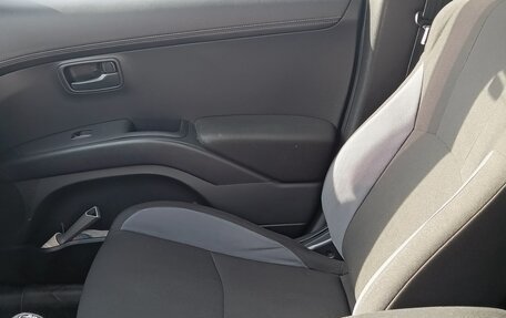 Mitsubishi Outlander III рестайлинг 3, 2010 год, 1 200 000 рублей, 13 фотография