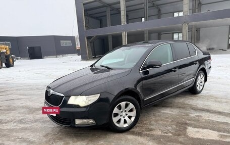Skoda Superb III рестайлинг, 2011 год, 950 000 рублей, 2 фотография