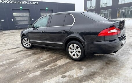 Skoda Superb III рестайлинг, 2011 год, 950 000 рублей, 7 фотография