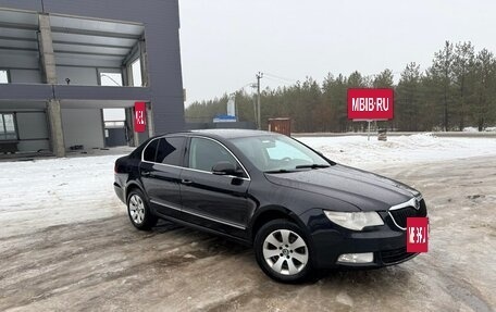 Skoda Superb III рестайлинг, 2011 год, 950 000 рублей, 3 фотография