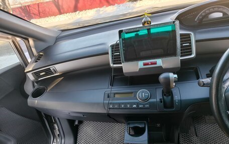 Honda Freed I, 2012 год, 950 000 рублей, 10 фотография