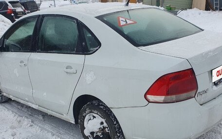 Volkswagen Polo VI (EU Market), 2015 год, 730 000 рублей, 2 фотография