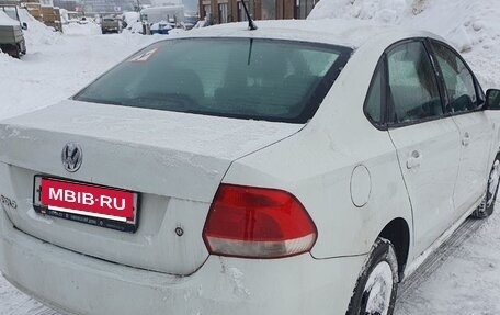 Volkswagen Polo VI (EU Market), 2015 год, 730 000 рублей, 4 фотография